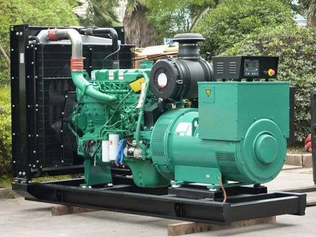 复兴710kw康明斯柴油发电机组图片 复兴710kw康明斯柴油发电机组图片